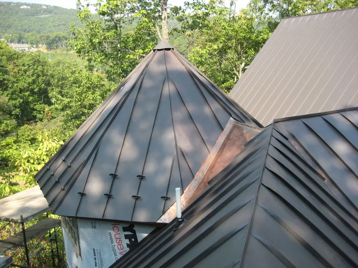 Professional Roof Tarp Installation by Craftsman Roofing in Hacienda Village