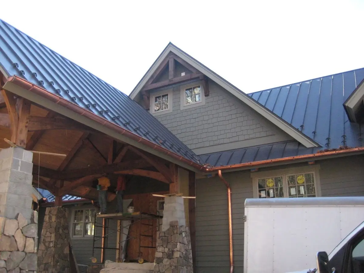 Craftsman Roofing team delivering quality roofing work in Hacienda Village